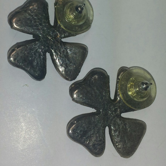 HEAVY Sterling Dogwood Earrings - Picture 3 of 7